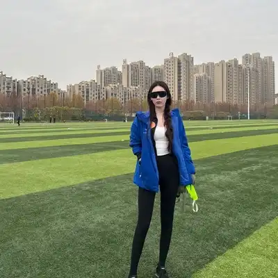李娟芳